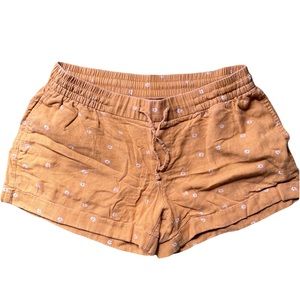 Old Navy Linen Mid Rise Shorts